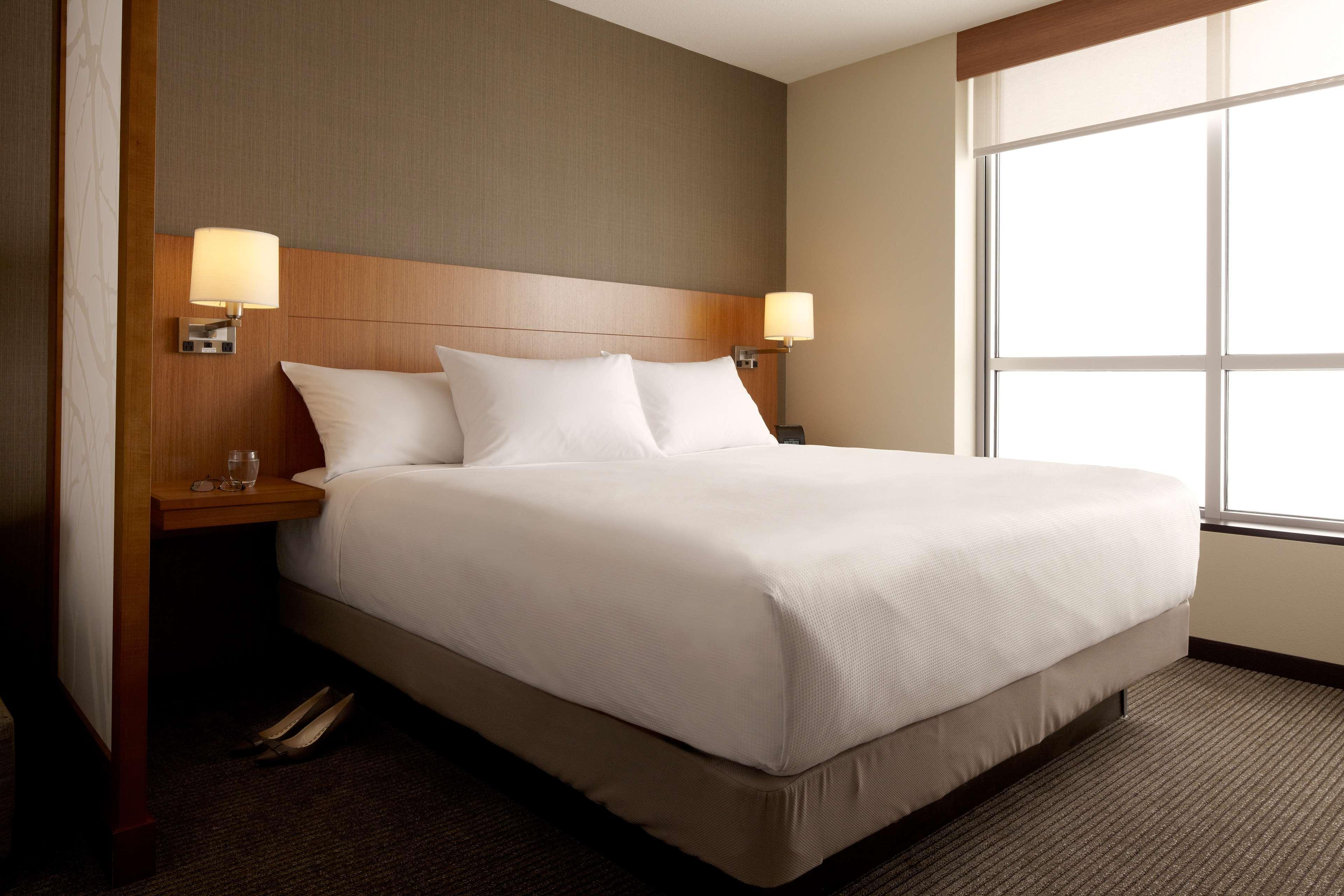 Desoto Lakes Hyatt Place Sarasota/Lakewood Ranch מראה חיצוני תמונה